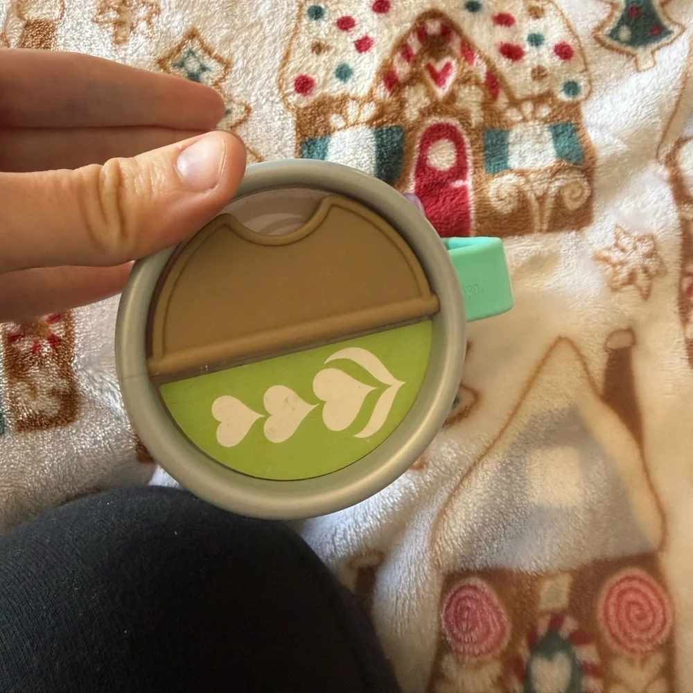 Fisher-Price Smiling Toy Cup Light Up Interacting